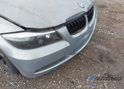 2006 BMW 325I z USA, uszkodzony, nr VIN WBAVB17536NK37646